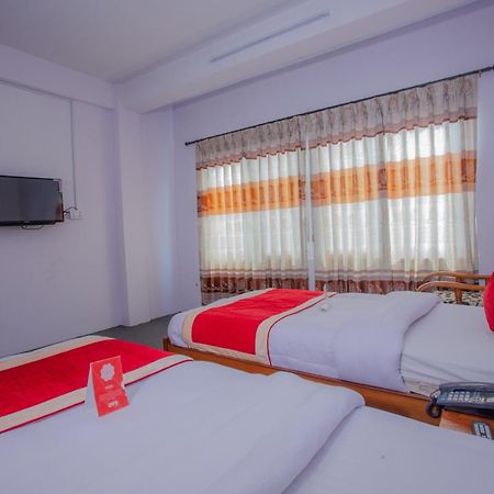 Oyo 135 Lost Garden Apartment And Guest House Kathmandu Luaran gambar